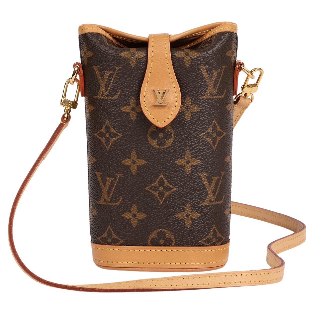 Louis Vuitton Brown Monogram Coated Canvas & Vachetta Leather Fold Me Pouch im Angebot