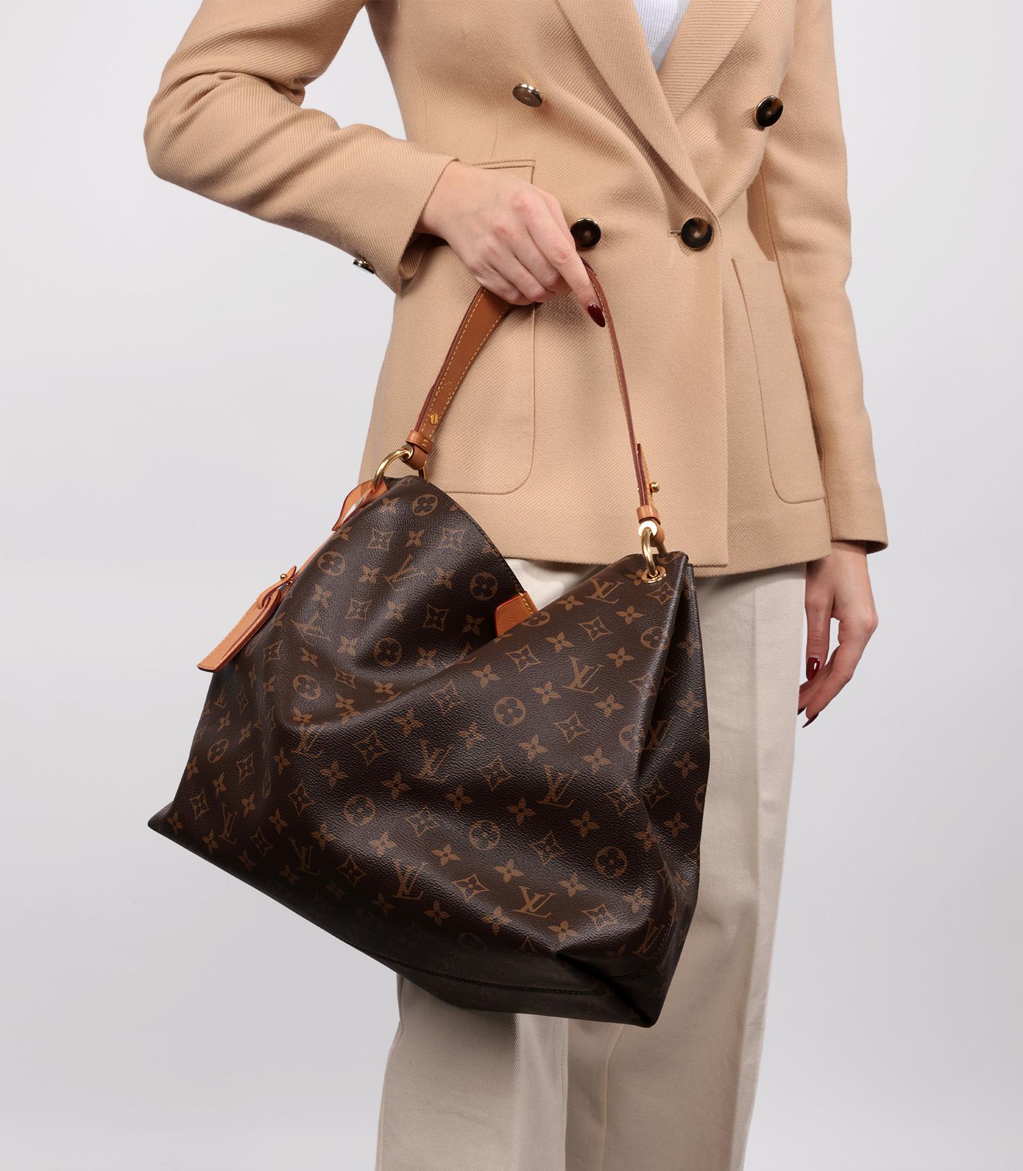 
Louis Vuitton Brown Monogram Coated Canvas & Vachetta Leather Gracefull MM

Brand- Louis Vuitton
Model- Graceful MM
Product Type- Shoulder
Serial Number- RI****
Age- Circa 2019
Accompanied By- Louis Vuitton Dust Bag, Box, Ribbon, Clochette, Care