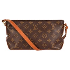 Pre-Owned Louis Vuitton Trotteur Crossbody Bag- 2235RY31 