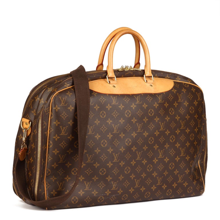 LOUIS VUITTON
Brown Monogram Coated Canvas & Vachetta Leather Vintage  Alize 55

Xupes Reference: CB776
Serial Number: VI0918
Age (Circa): 1998
Accompanied By: Shoulder Strap
Authenticity Details: Date Stamp (Made in France)
Gender: Unisex
Type: