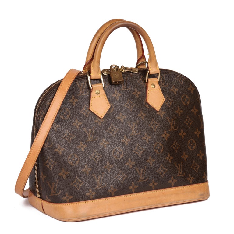 LOUIS VUITTON
Brown Monogram Coated Canvas & Vachetta Leather Vintage Alma PM

Xupes Reference: CB821
Serial Number: BA0070
Age (Circa): 2000
Accompanied By: Louis Vuitton Dust Bag, Shoulder Strap, Padlock (No Keys)
Authenticity Details: Date Stamp