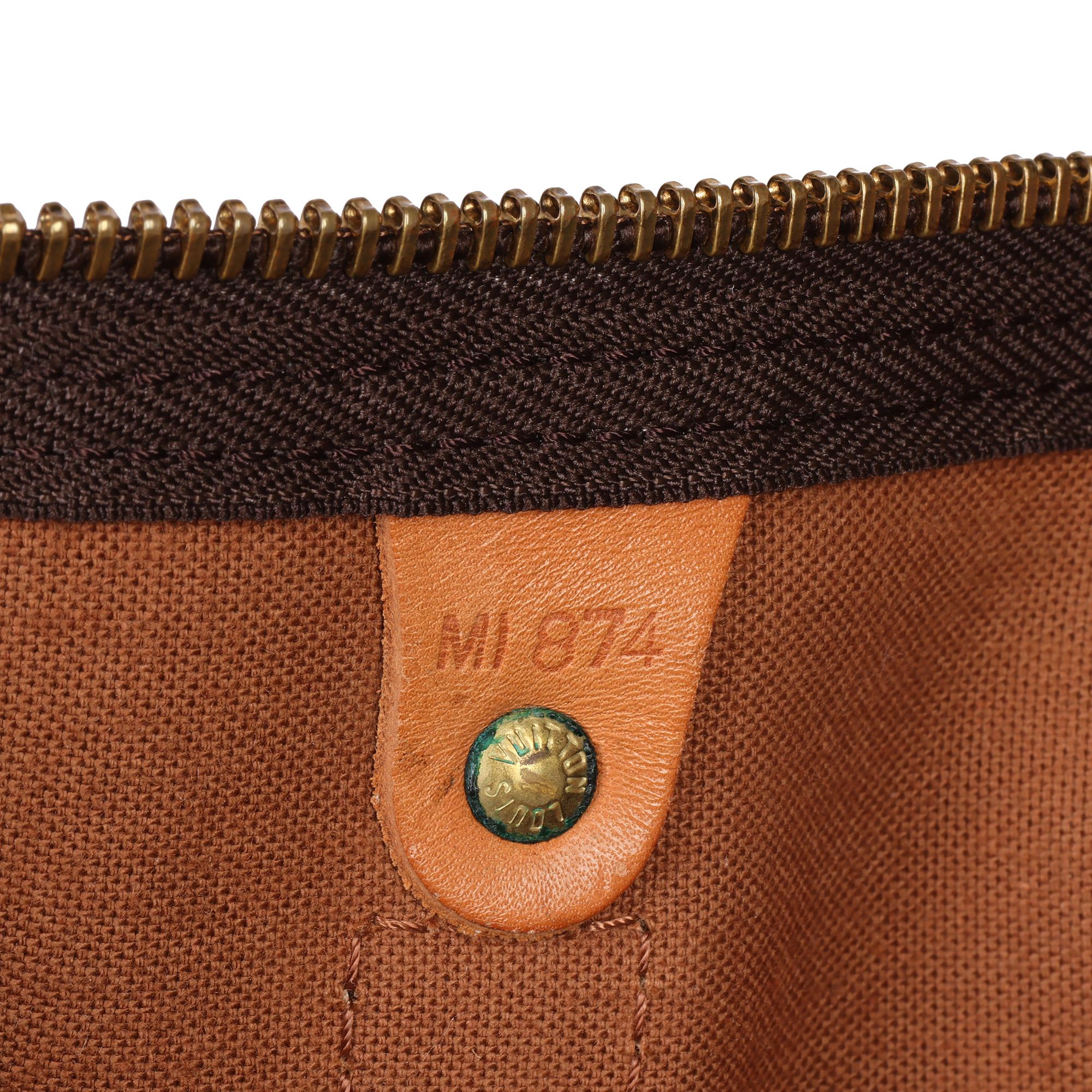 Louis Vuitton - Fourre-tout vintage en toile enduite marron avec monogramme et cuir de vachette, taille 55 en vente 6