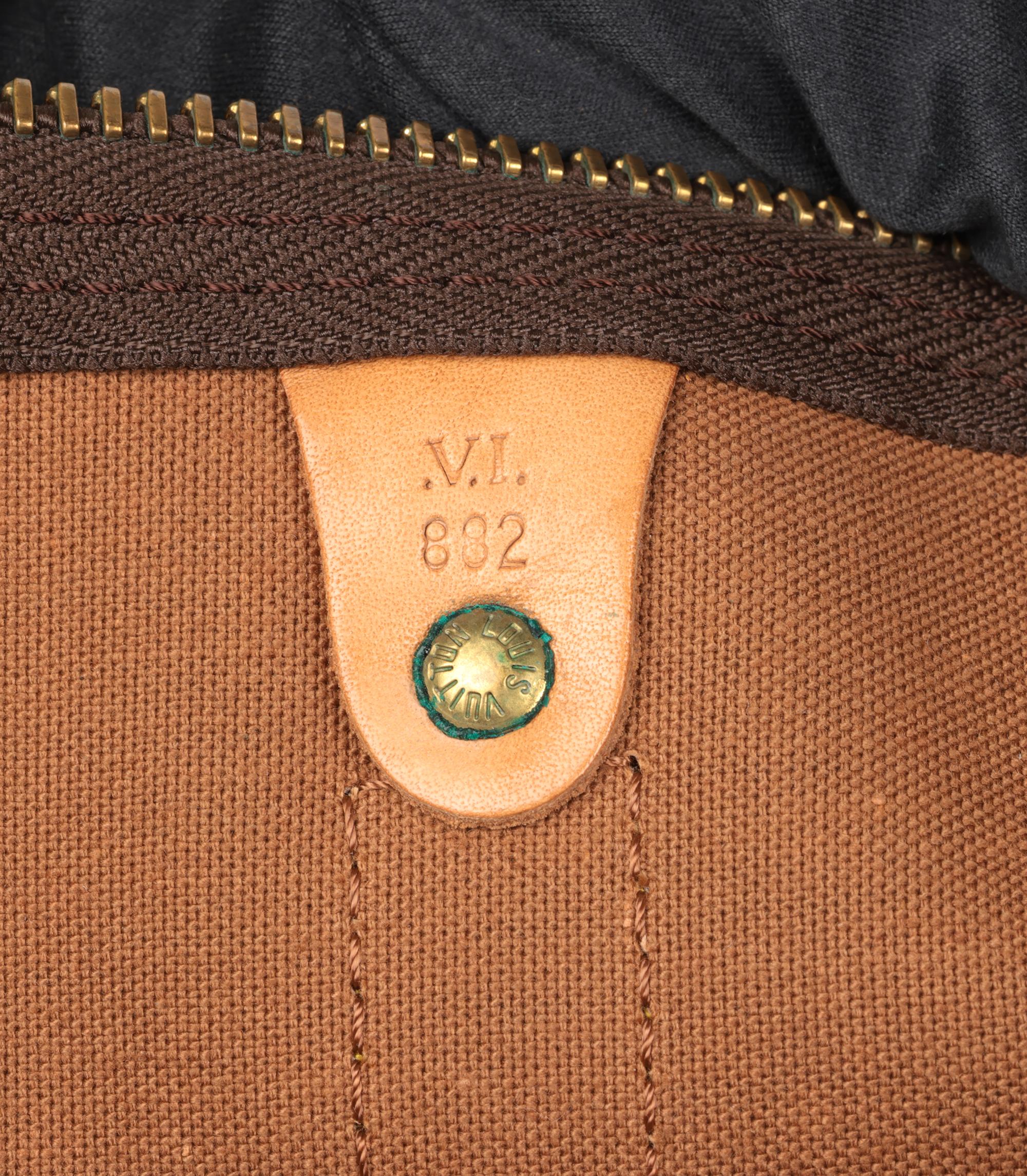 Louis Vuitton Brown Monogram Coated Canvas & Vachetta Leather Vintage Keepall 55 en venta 5