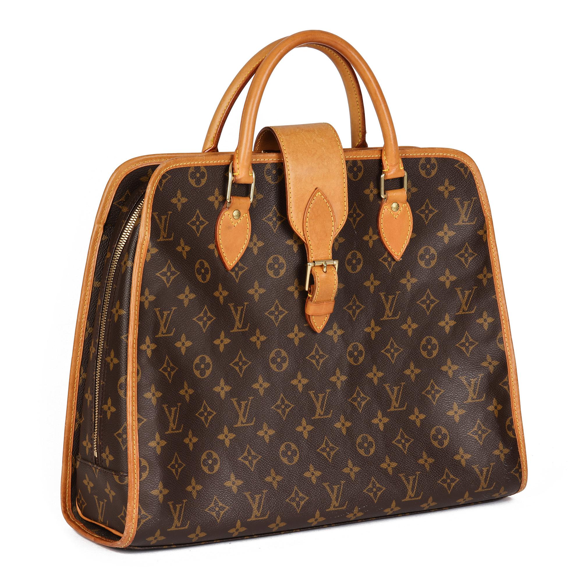 LOUIS VUITTON
Brown Monogram Coated Canvas & Vachetta Leather Vintage Rivoli

Xupes Reference: CB616
Serial Number: MI0968
Age (Circa): 1998
Authenticity Details: Date Stamp (Made in France)
Gender: Ladies
Type: Tote, Travel

Colour: Brown
Hardware: