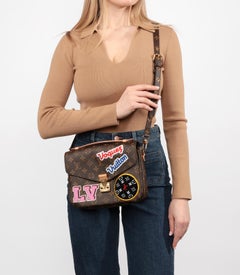 Louis Vuitton Brown Monogram Coated Canvas & Vachetta Leather World Tour Pochett
