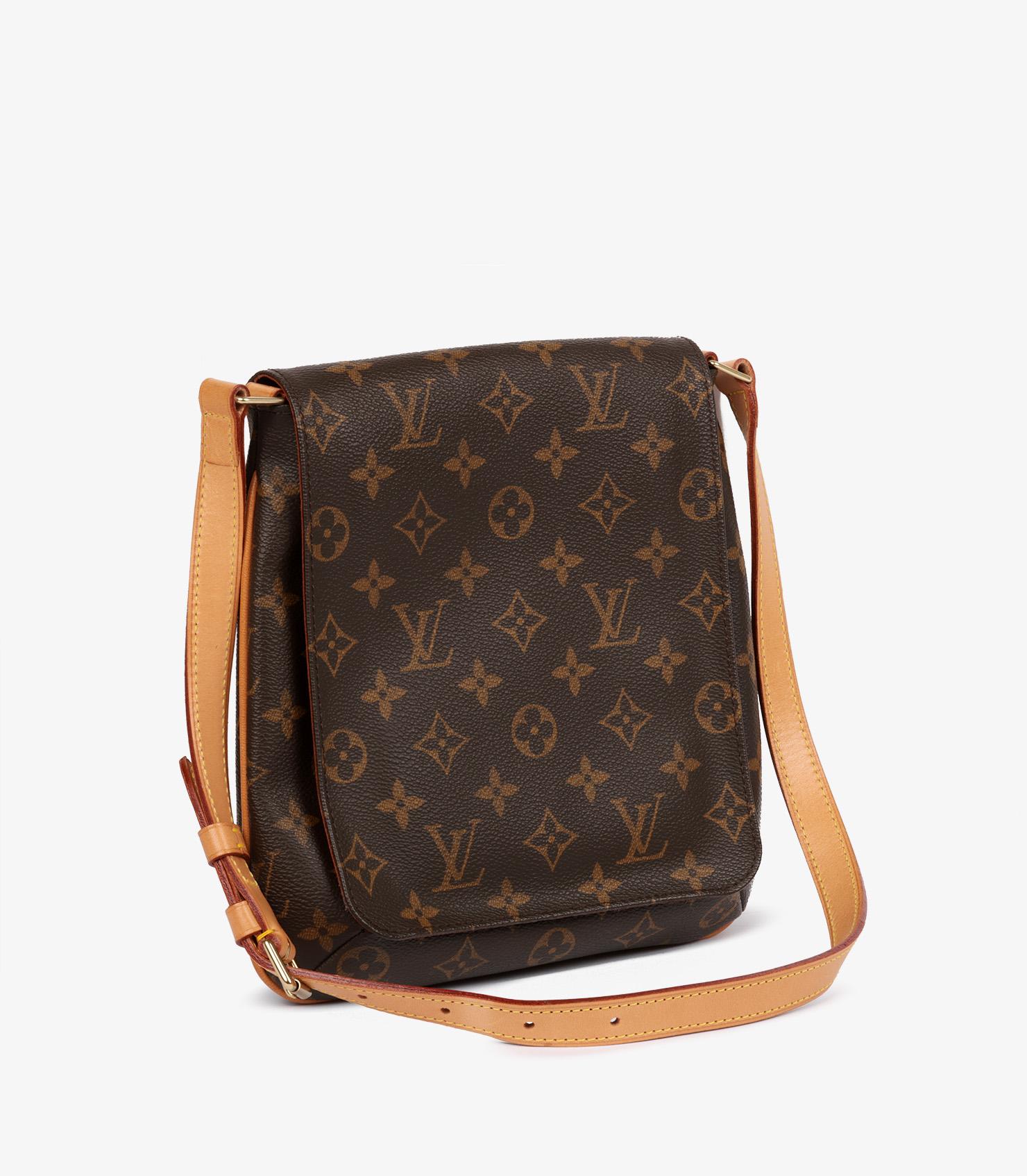 Louis Vuitton Brown Monogram Coated Canvas & Vachetta Leather Vintage Musette Salsa PM

Product Details
Xupes Ref: HB5767
Brand: Louis Vuitton
Model: Musette Salsa PM
Type: Shoulder
Serial Number: S01919
Age: 1999
Accompanied By: Louis Vuitton Dust