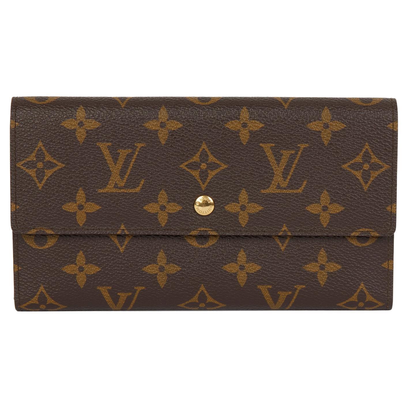 Vintage Louis Vuitton Wallet - 12 For Sale on 1stDibs