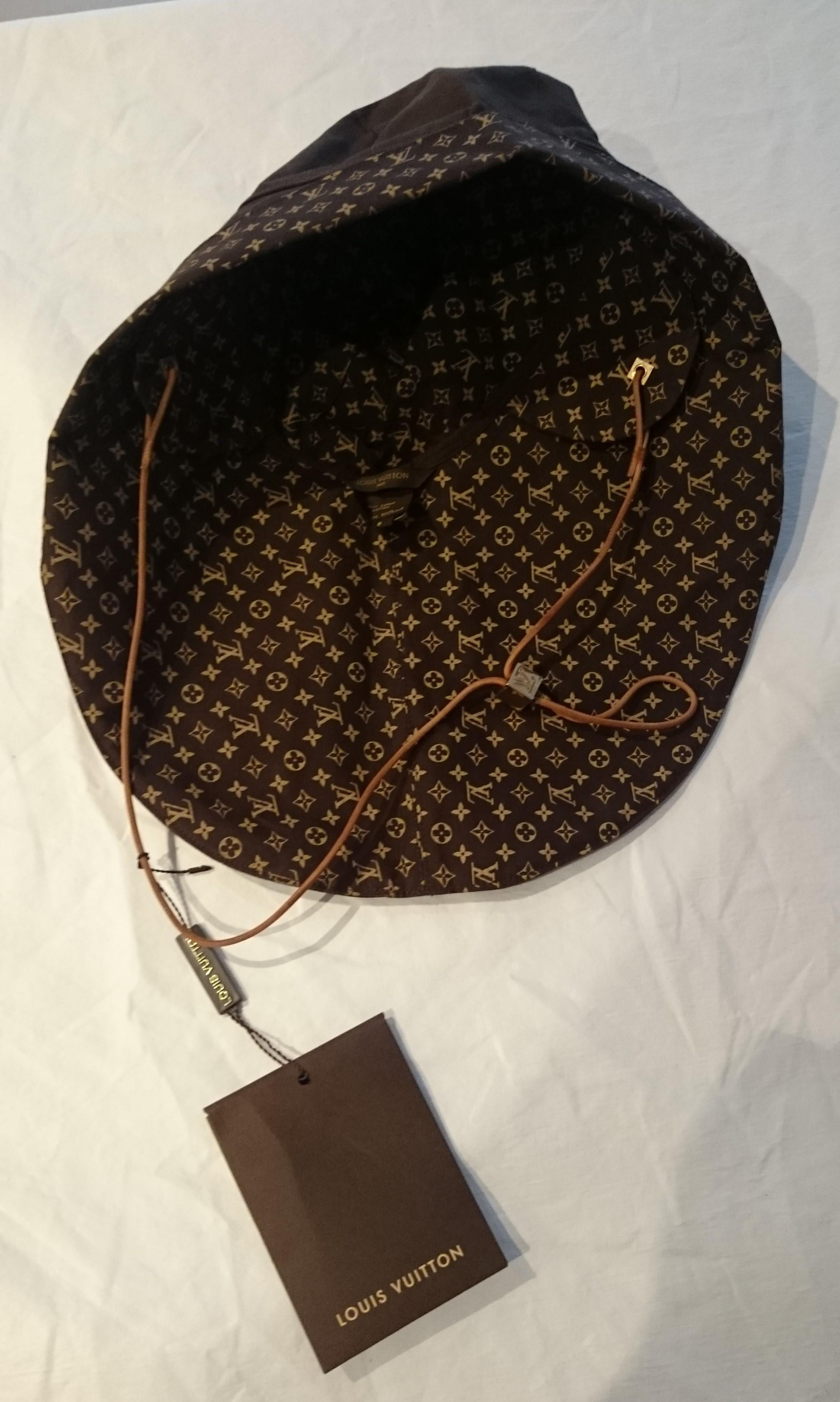 Black Louis VUITTON Brown Monogram Collection Hat - Unworn, New with tags For Sale