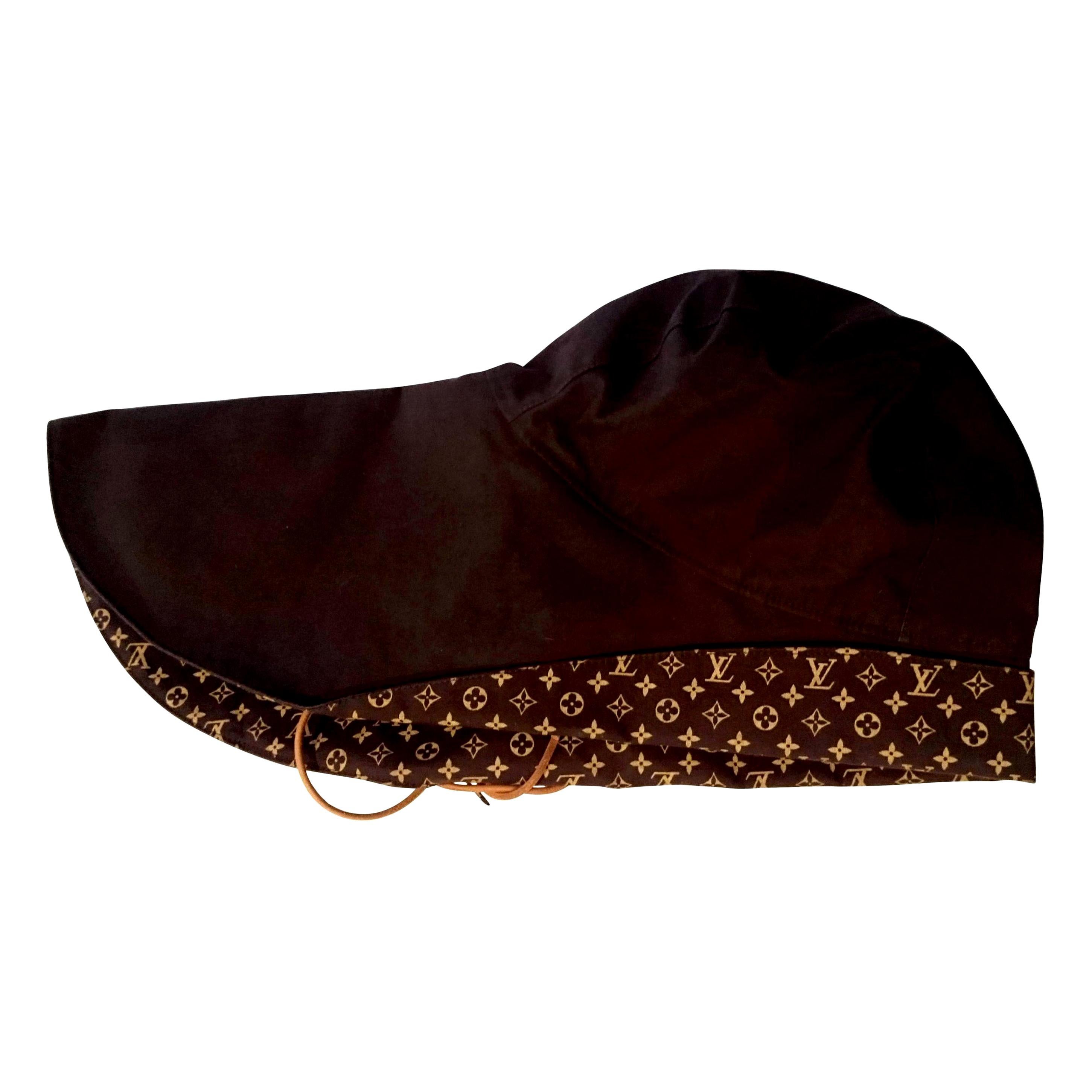 Louis VUITTON Brown Monogram Collection Hat - Unworn, New with tags For Sale