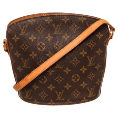 Drouot leather crossbody bag Louis Vuitton Brown in Leather - 35768431