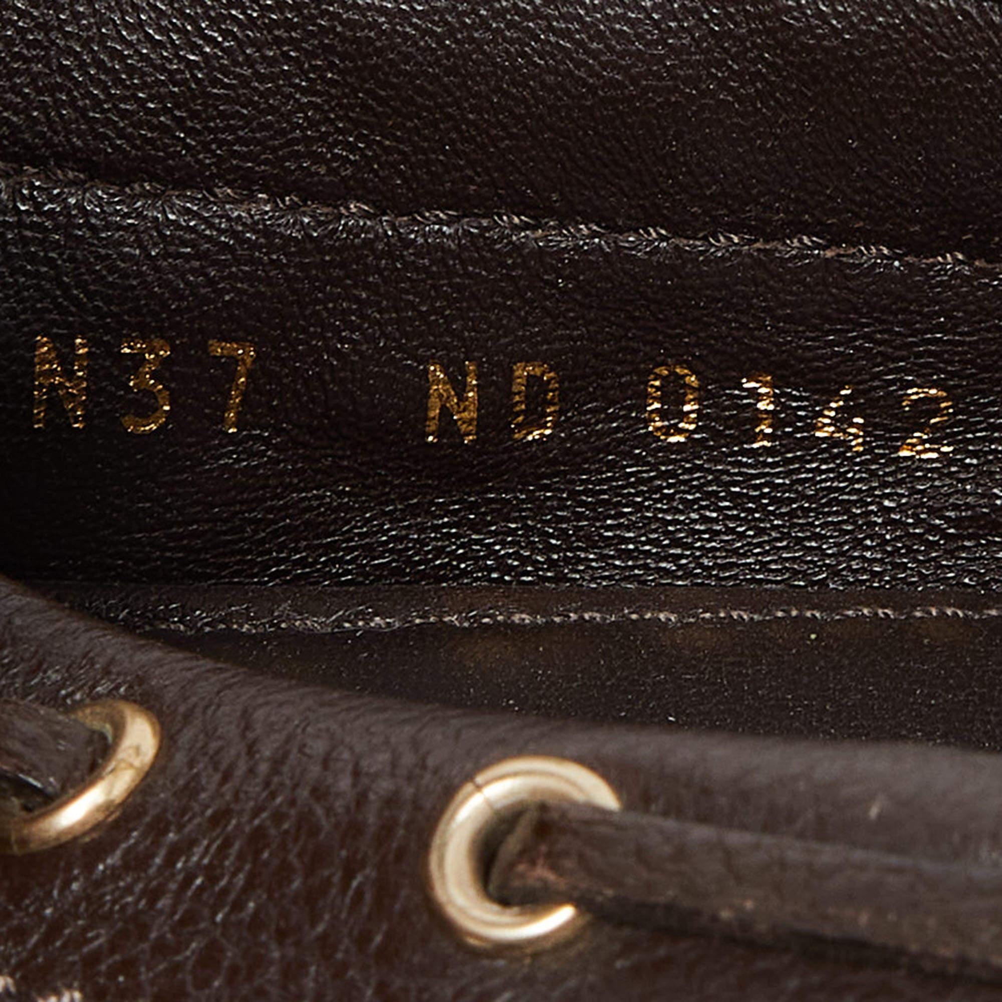 Louis Vuitton Brown Monogramm geprägte Leder Gloria Loafers Größe 37 im Angebot 2