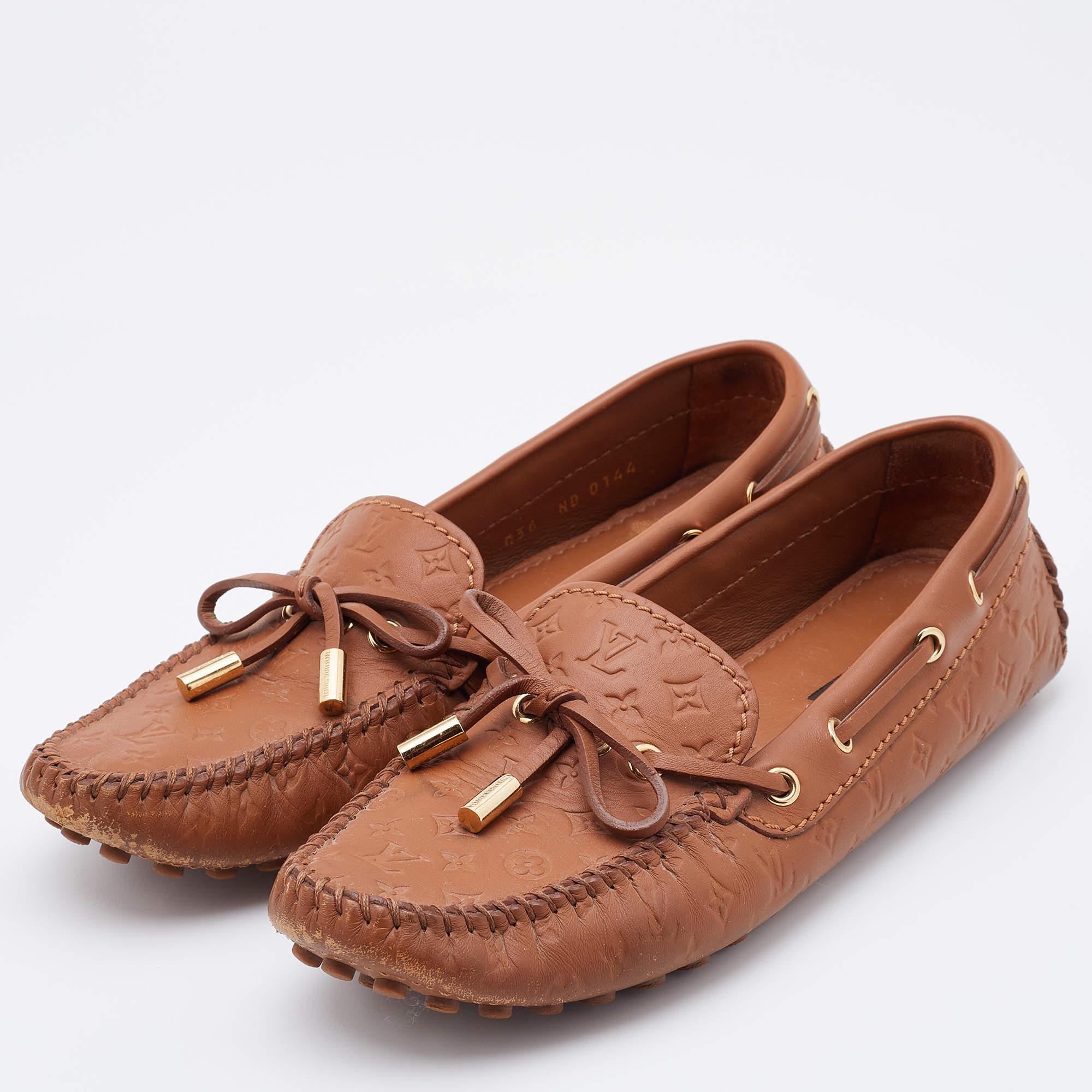 Marron Louis Vuitton - Mocassins Gloria en cuir marron avec monogramme Empreinte, taille 36