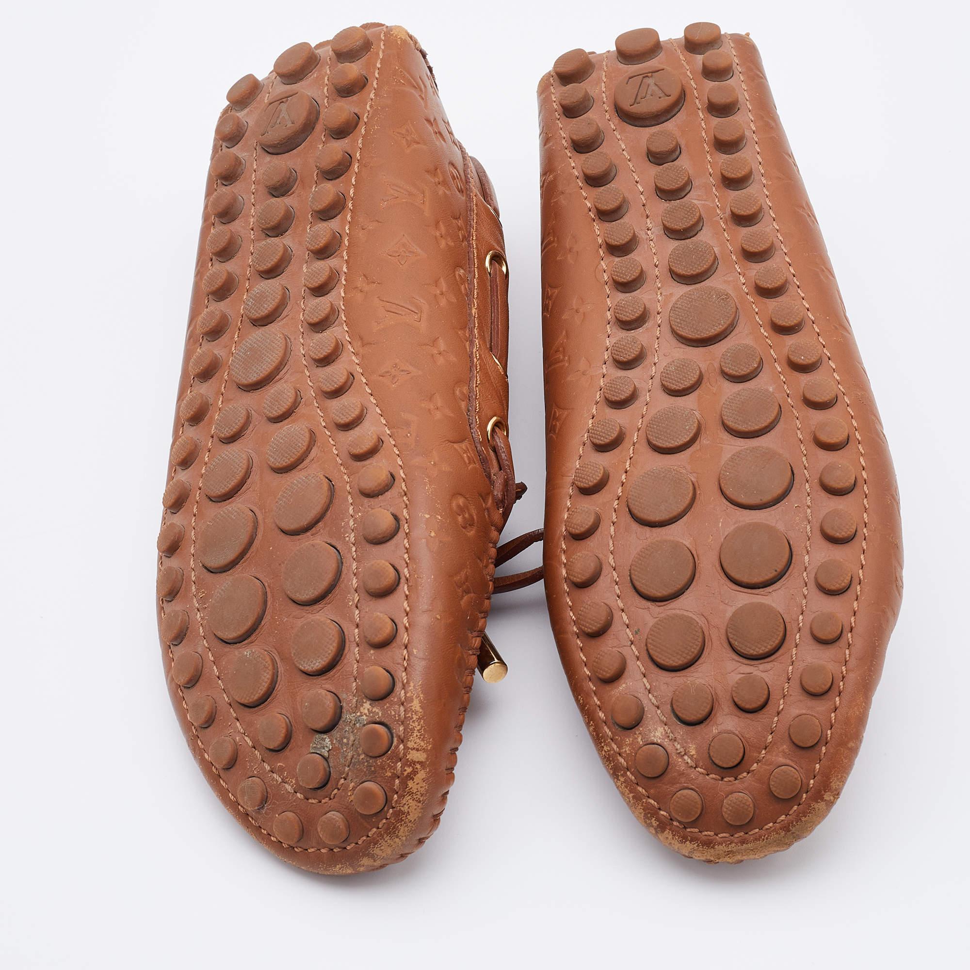 Louis Vuitton Brown Monogram Empreinte Leather Gloria Loafers Size 36 For Sale 4