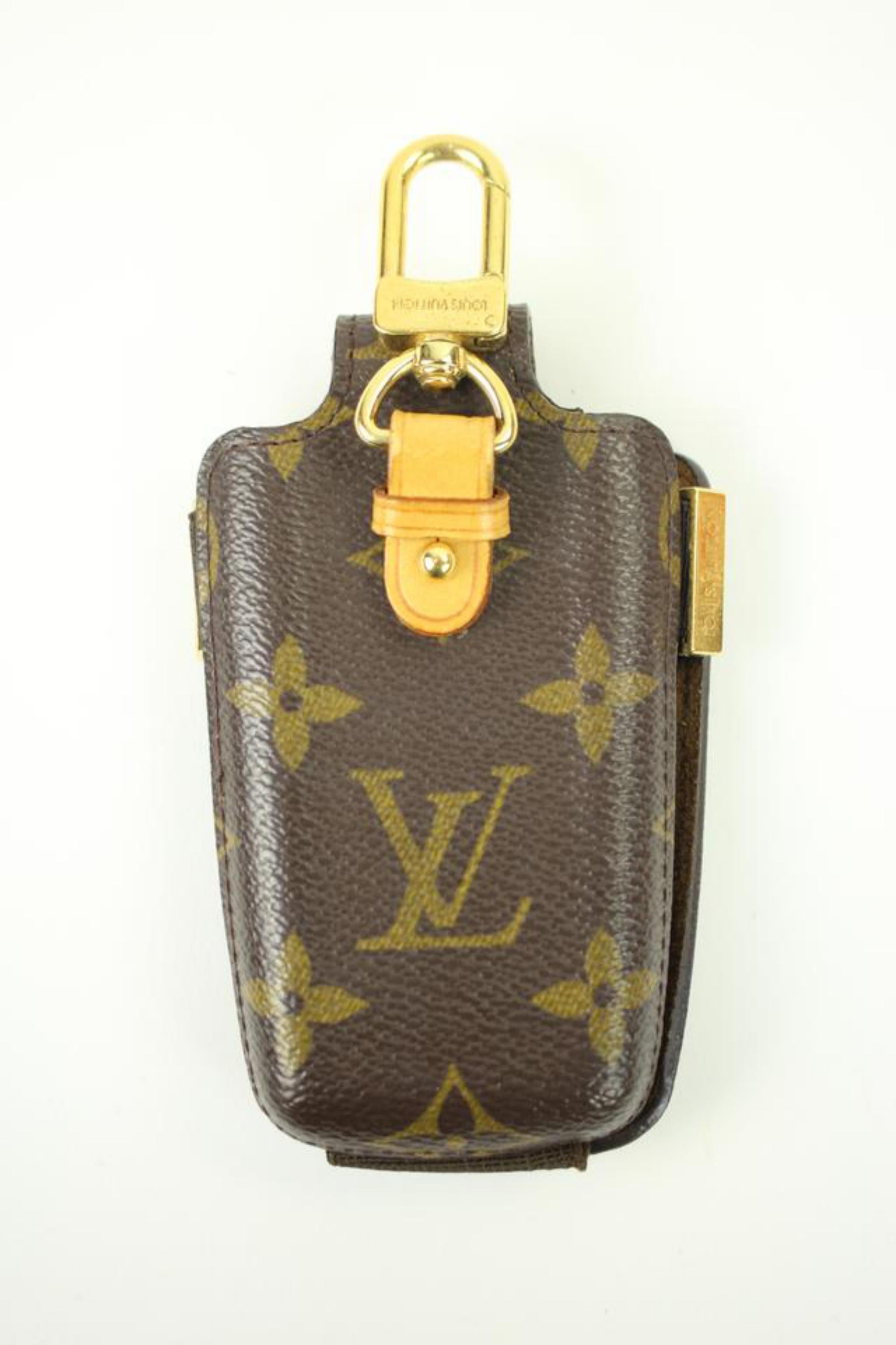 Louis Vuitton Brown Monogram Etui Mobile Case 27lva3117 im Angebot 4