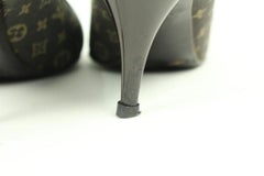Louis Vuitton Brown Monogram Heels (Us 34) Lvlm2 Pumps