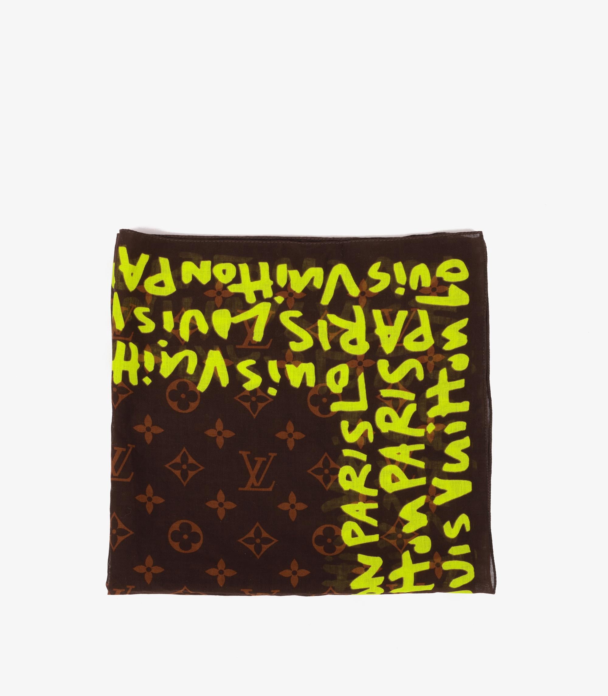 Louis Vuitton Braunes Monogramm Neongelbes Graffiti Stephen Sprouse Bandana

Marke - Louis Vuitton
Modell- Bandana
Produkttyp- Schal
Seriennummer - 40****
Begleitet von - Louis Vuitton Box, Staubbeutel
Farbe - Braun, Neongelb
MATERIAL(e)-