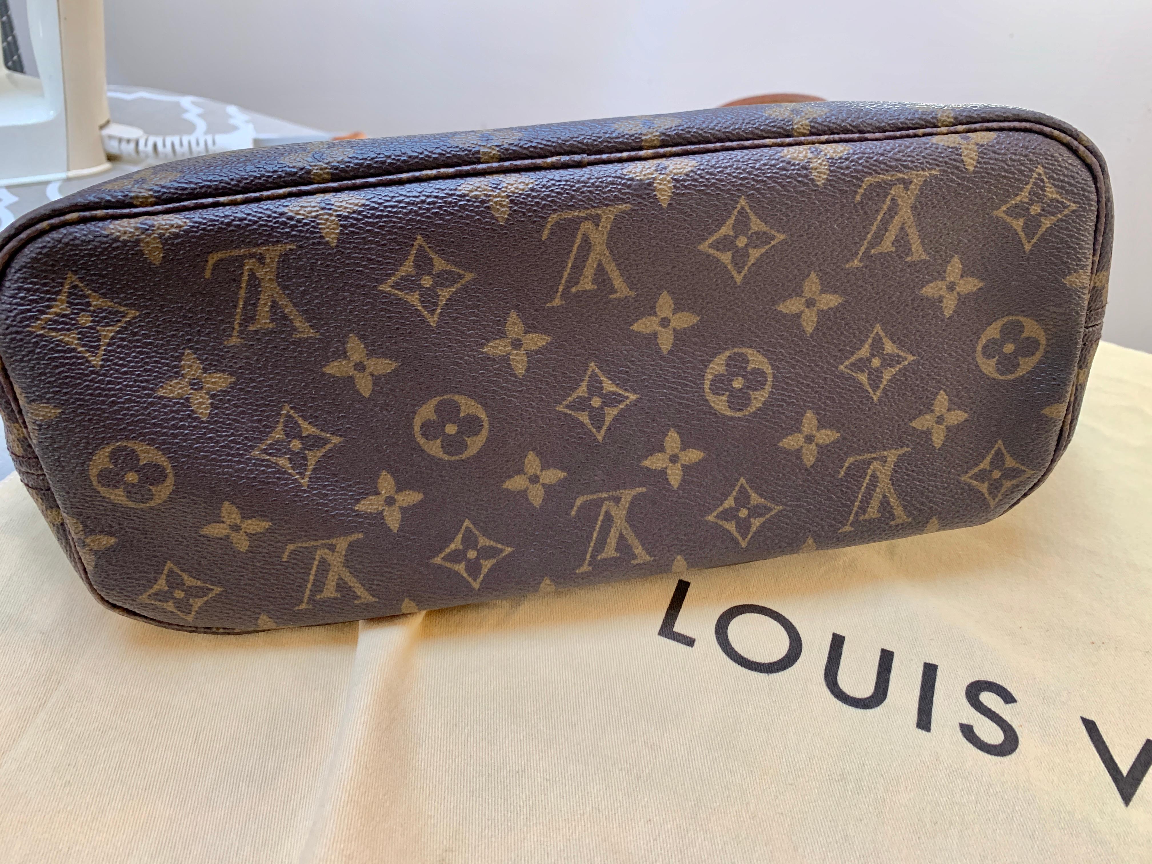 Louis Vuitton Neverfull Pm Monogram Brown  Tote
Brown and tan monogram coated canvas Louis Vuitton Neverfull PM with brass hardware, dual flat shoulder straps, tan Vachetta leather trim, drawstring accents at sides, tonal striped canvas lining,