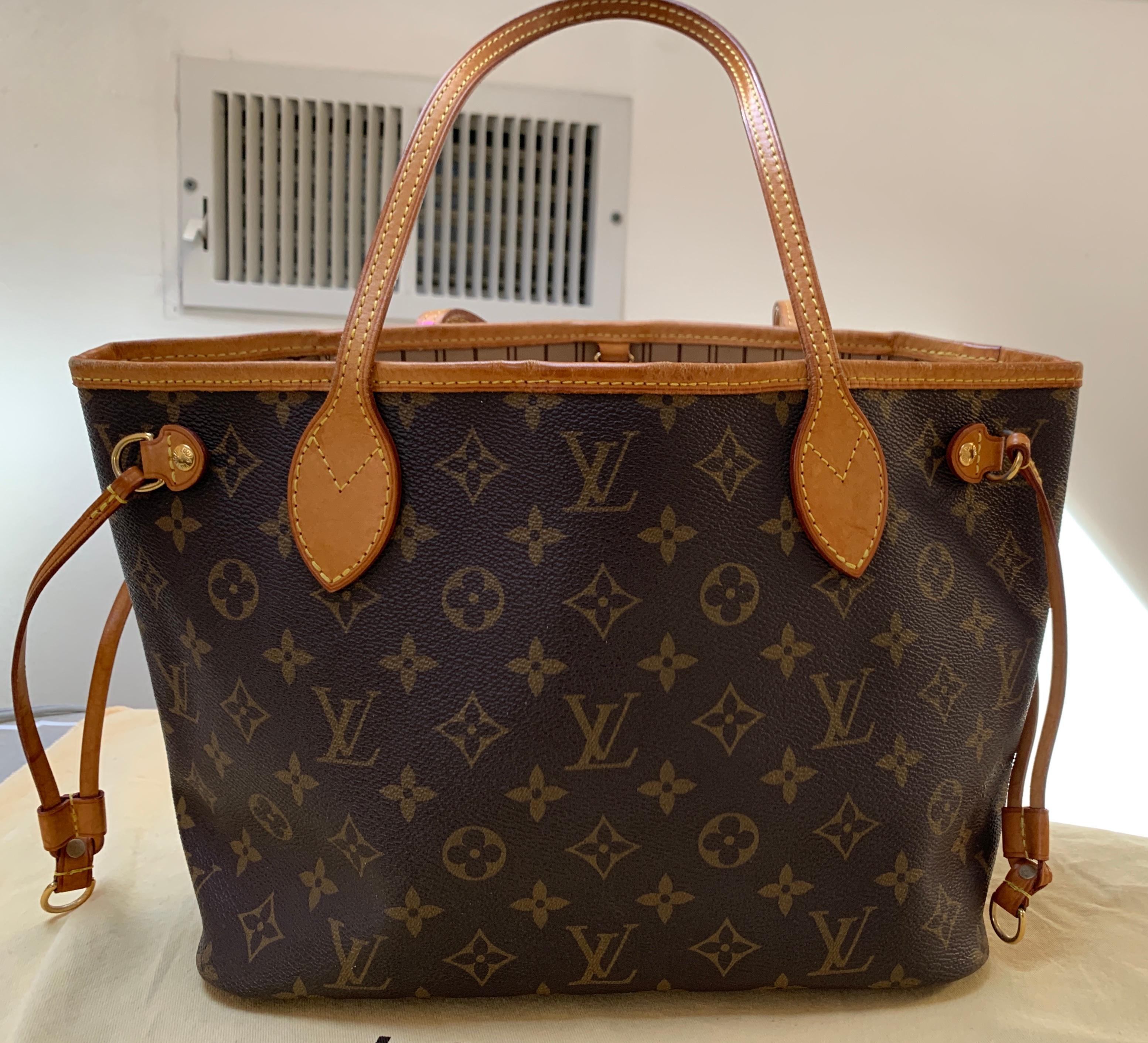 Women's LOUIS VUITTON  Brown  Monogram Neverfull   Canvas PM Tote