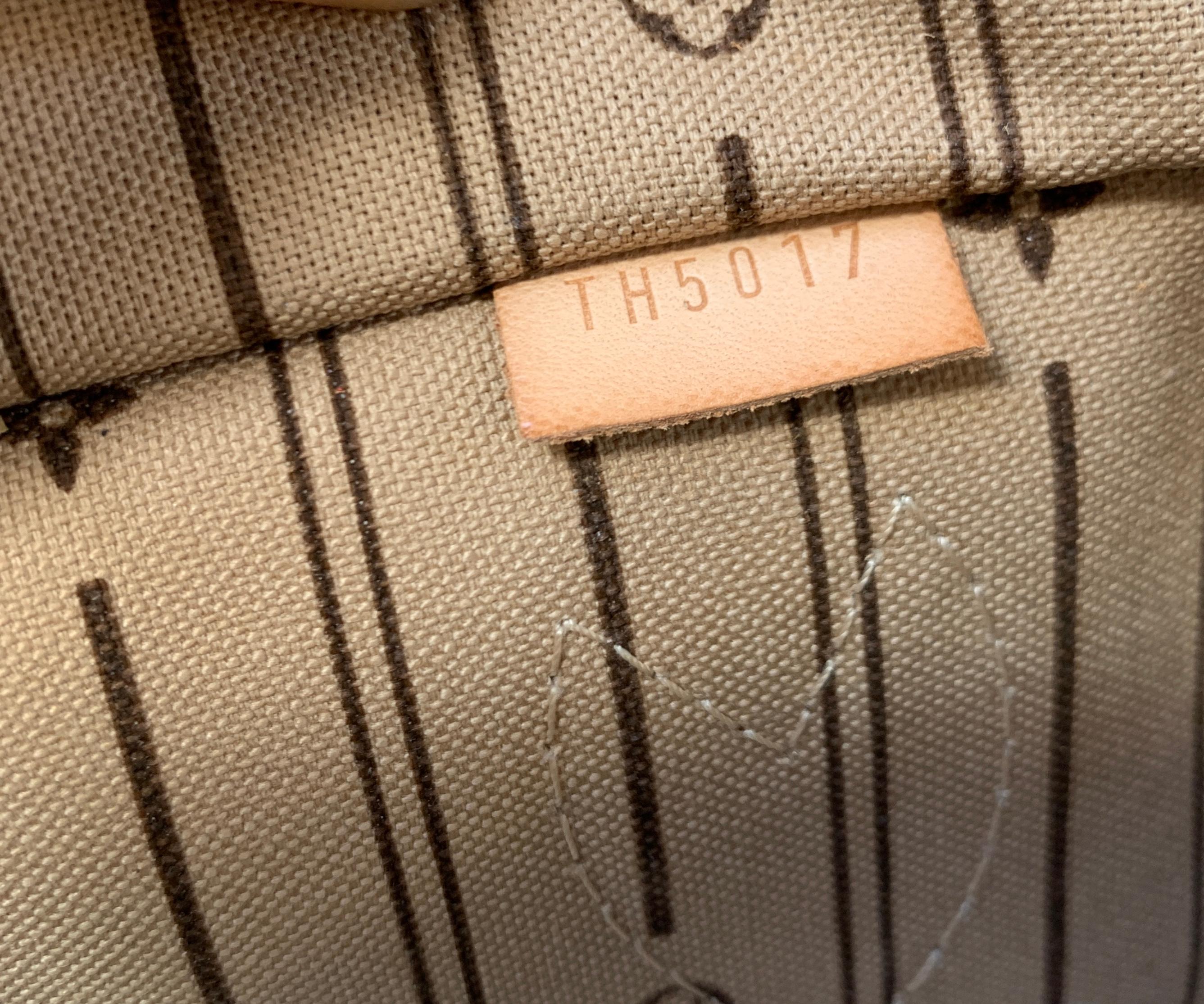 LOUIS VUITTON  Brown  Monogram Neverfull   Canvas PM Tote 2
