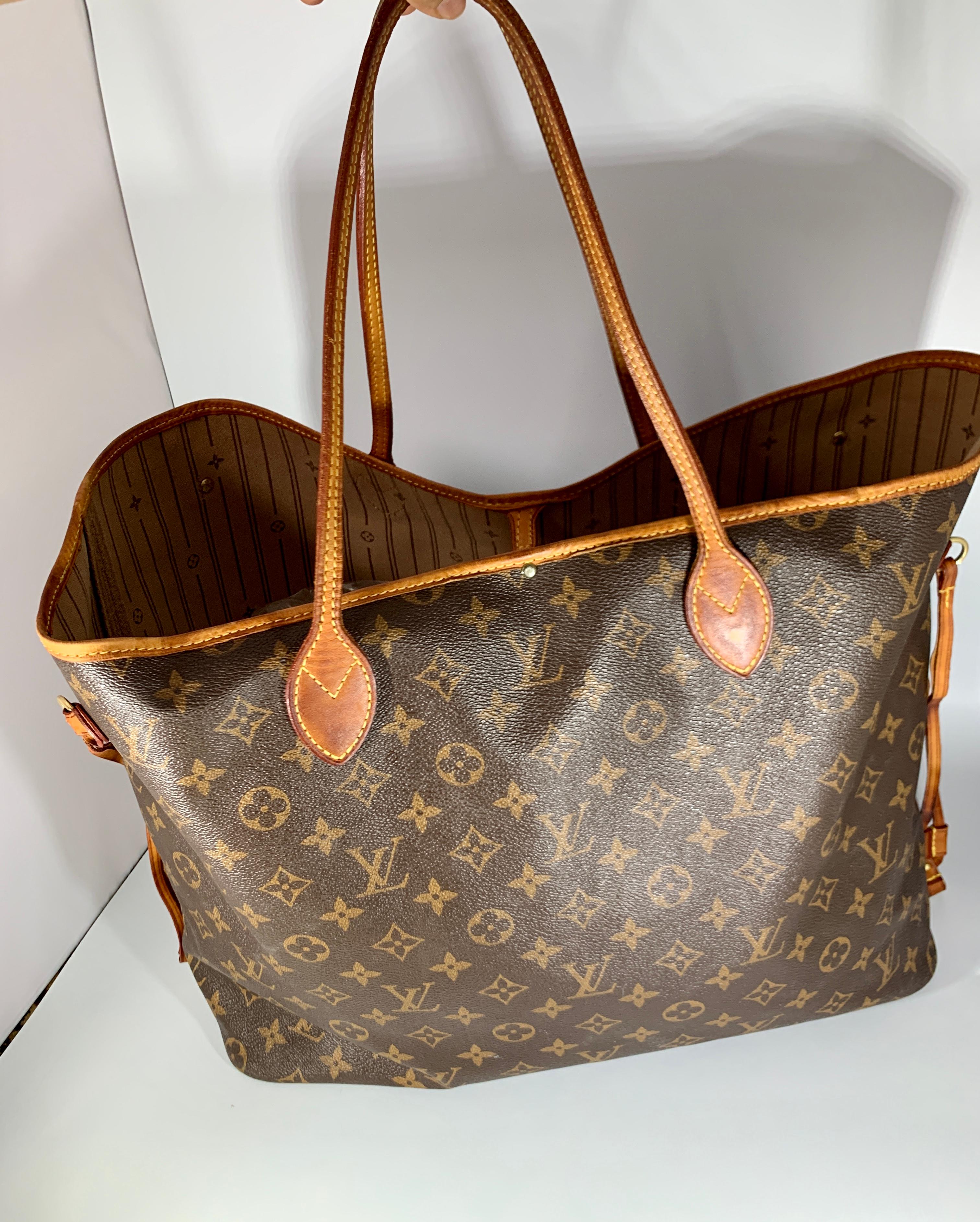 LOUIS VUITTON Brown Monogram Neverfull With a pouch, Canvas MM Tote Beige 1