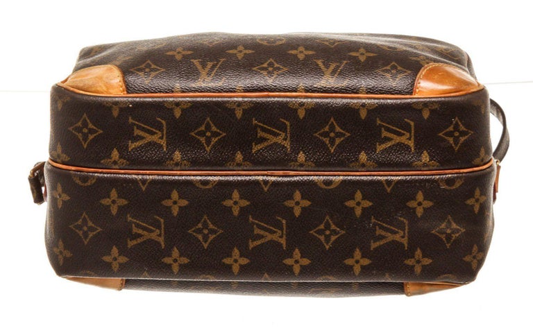Louis Vuitton 2006 Pre-owned Monogram Nile Shoulder Bag - Brown