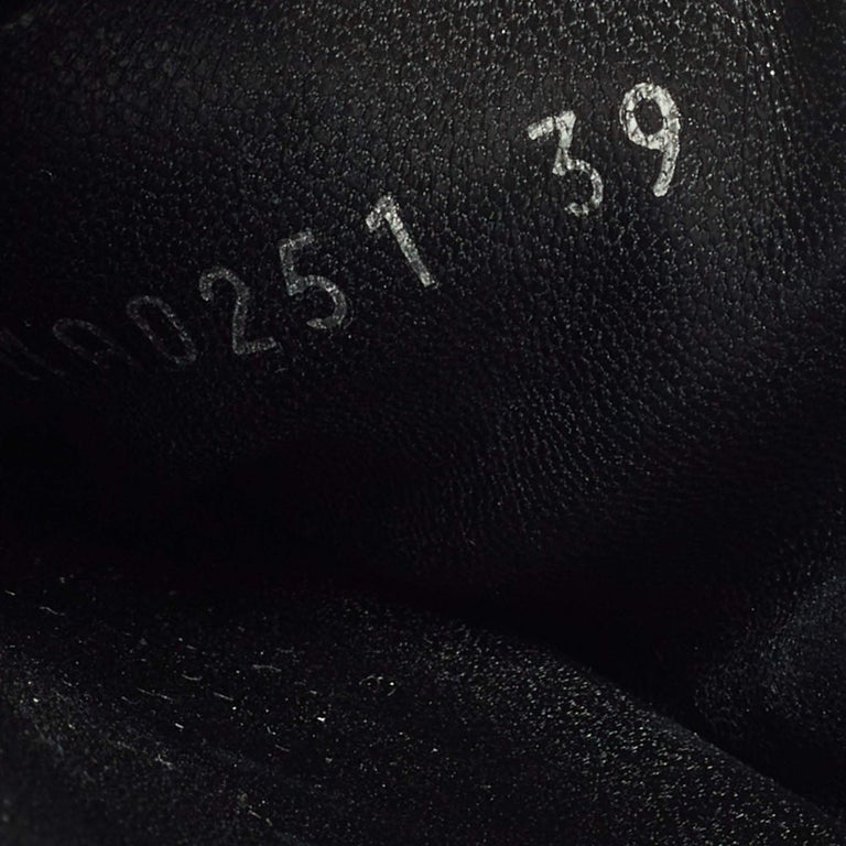 Louis Vuitton, Shoes, Authentic Louis Vuitton Pillow Slides Black