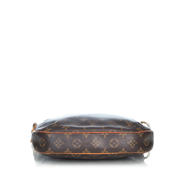Louis Vuitton Brown Monogram Odeon PM For Sale at 1stdibs