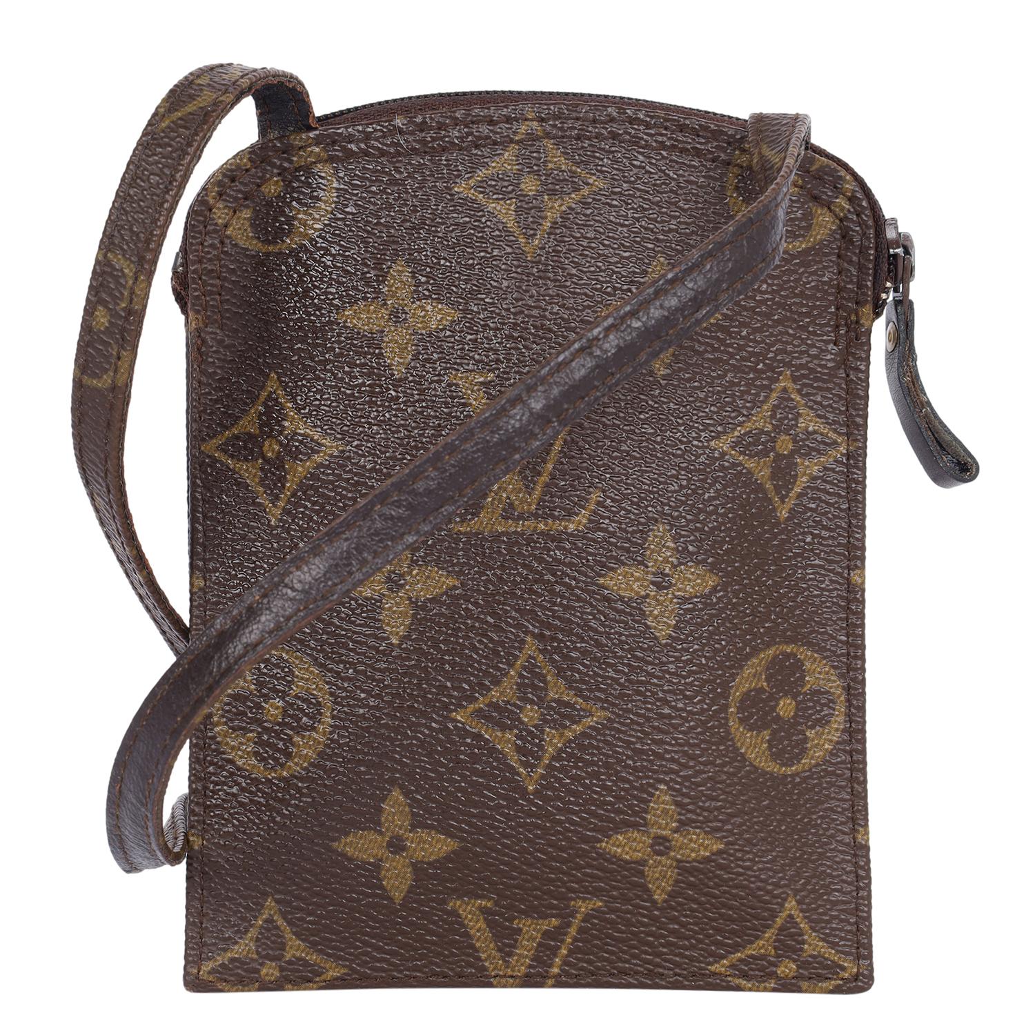 Louis Vuitton Brown Monogram Pouch Mini Flat Shoulder Bag In Excellent Condition In Salt Lake Cty, UT