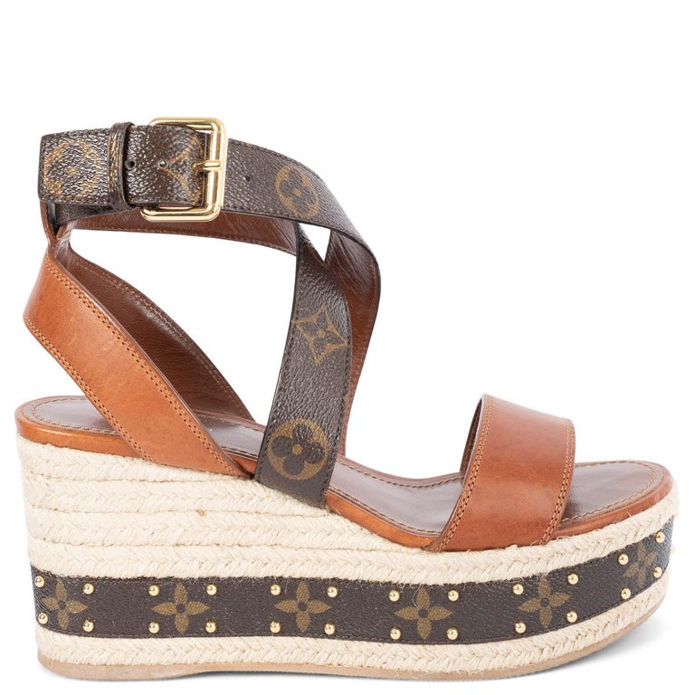 LOUIS VUITTON brown Monogram and Raffia BOUNDY Wedge Sandals Shoes 37 For  Sale at 1stDibs