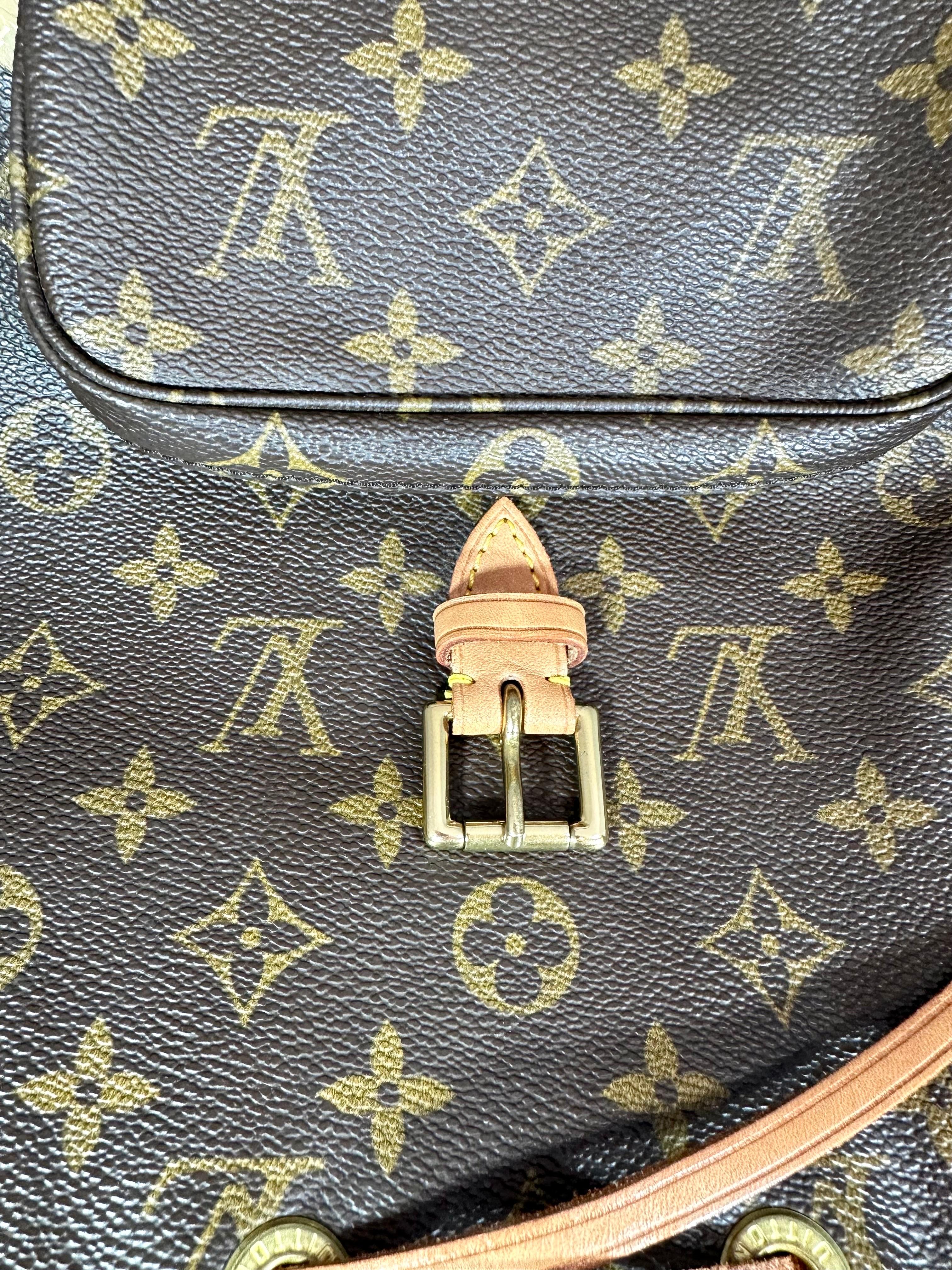 LOUIS VUITTON Brown Monogram  Vintage  Montsouris  Bagpack GM 6