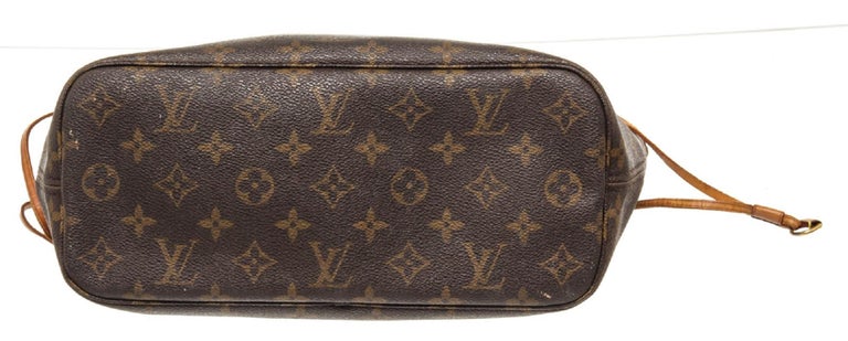 Louis Vuitton, Bags, Louis Vuitton Monogram Neverfull Mm Retail Price 230