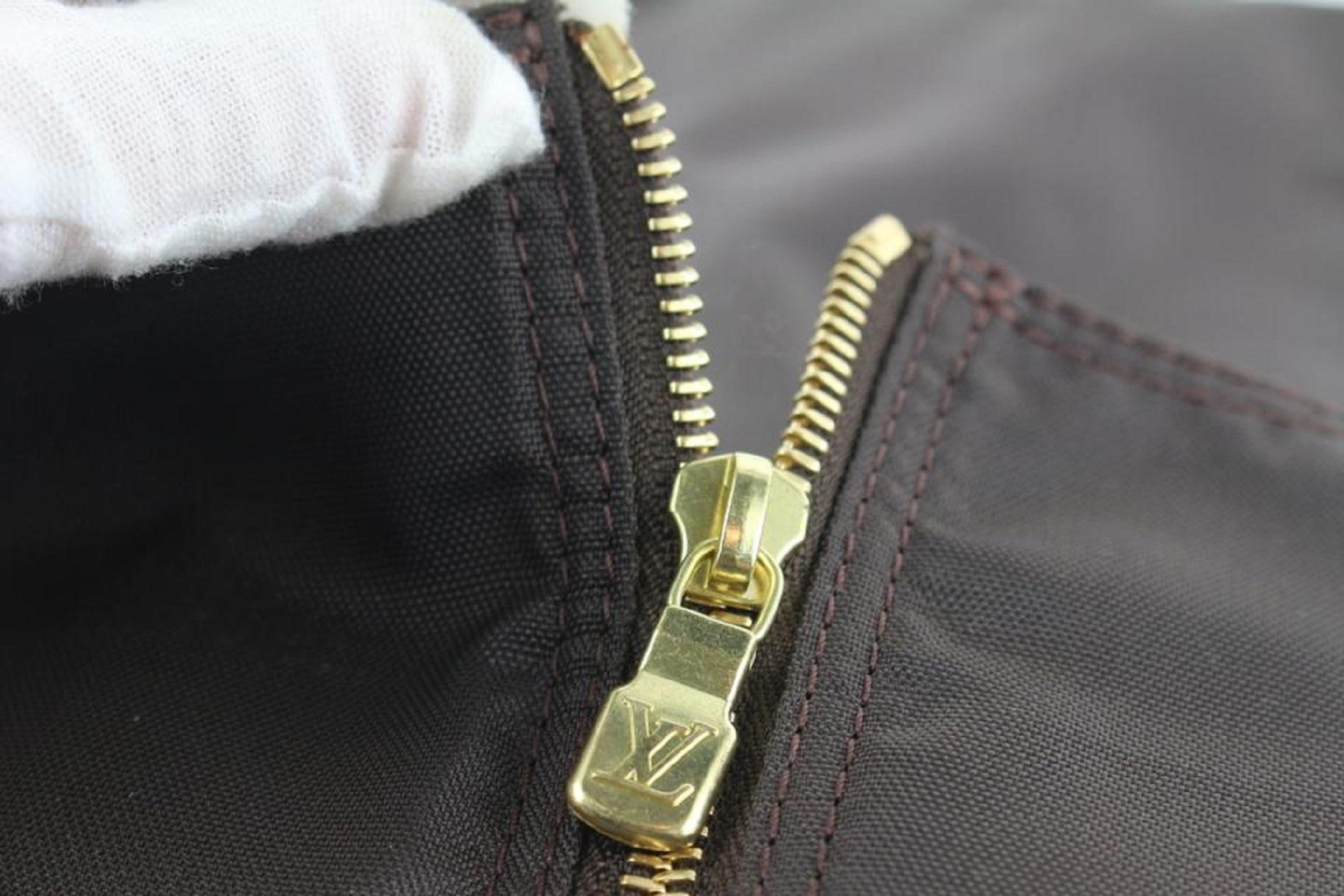 Louis Vuitton - Sac à bagages en nylon marron - Insert 52lvs125   Bon état - En vente à Dix hills, NY
