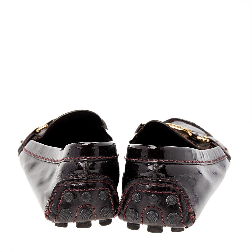 Louis Vuitton Mocasines Oxford Slip On de charol marrón talla 36 en Bueno Estado en Dubai, Al Qouz 2