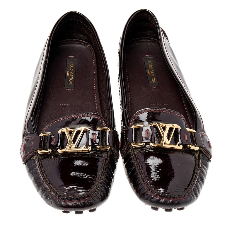 Louis Vuitton Brown Patent Leather Oxford Slip On Loafers Size 36 For Sale  at 1stDibs