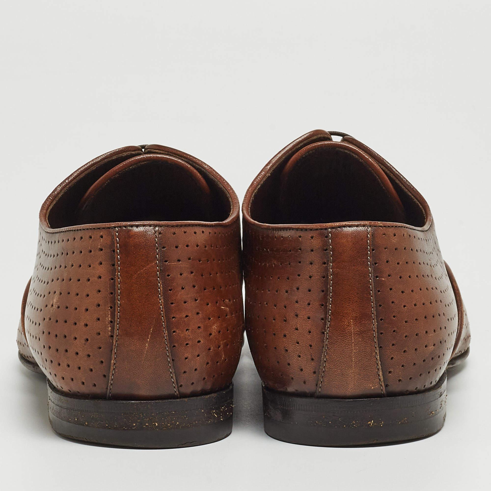 Louis Vuitton Brown Perforated Leather Lace Up Derby Size 40 For Sale 2