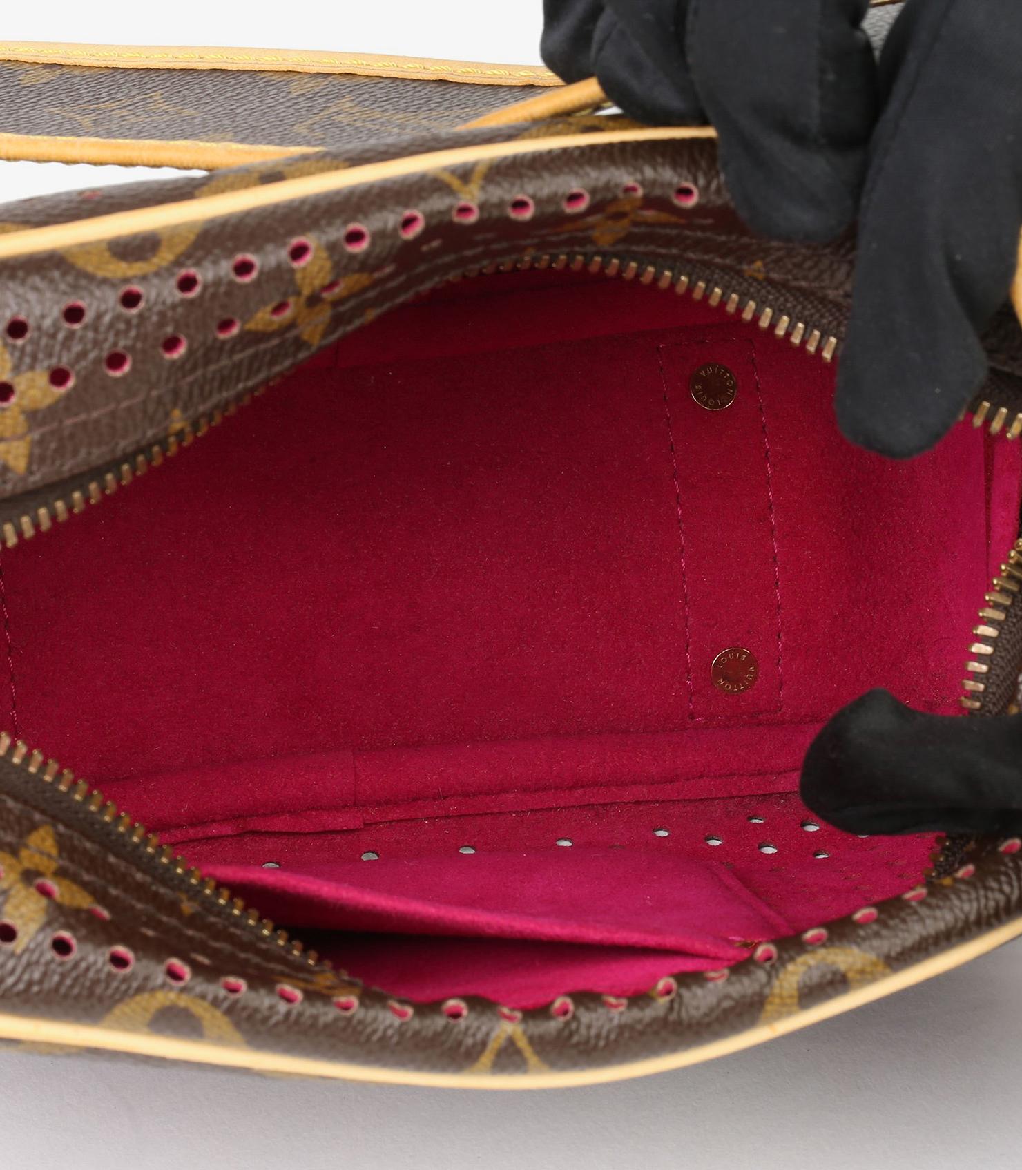 Louis Vuitton Marrone Monogram traforato in tela rivestita, Fuschia Mini Trocadero in vendita 6