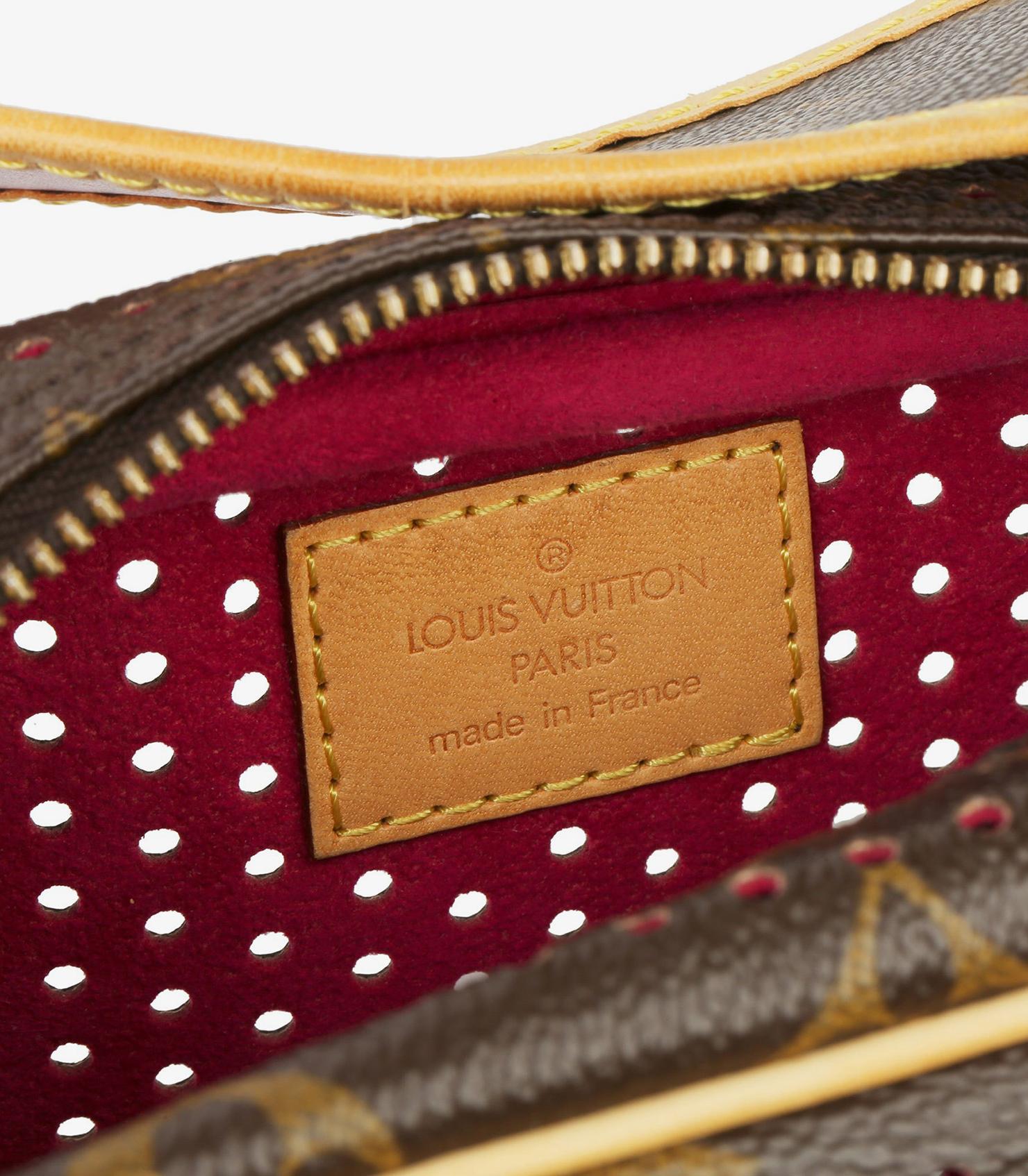 Louis Vuitton Marrone Monogram traforato in tela rivestita, Fuschia Mini Trocadero in vendita 4