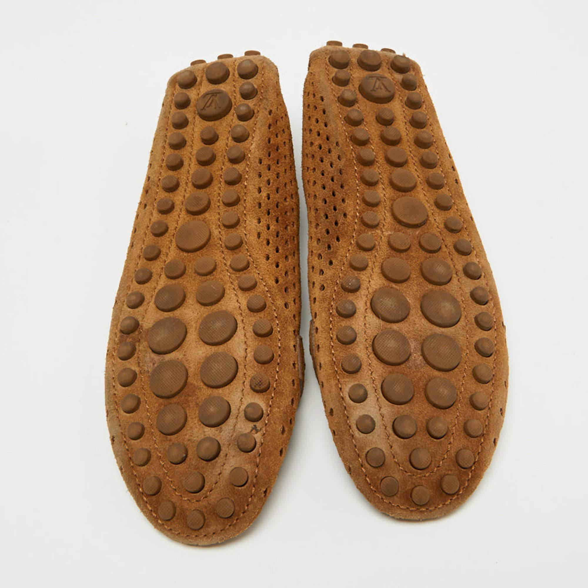 Louis Vuitton Brown Perforated Suede Oxford Loafers Size 37.5 For Sale 2