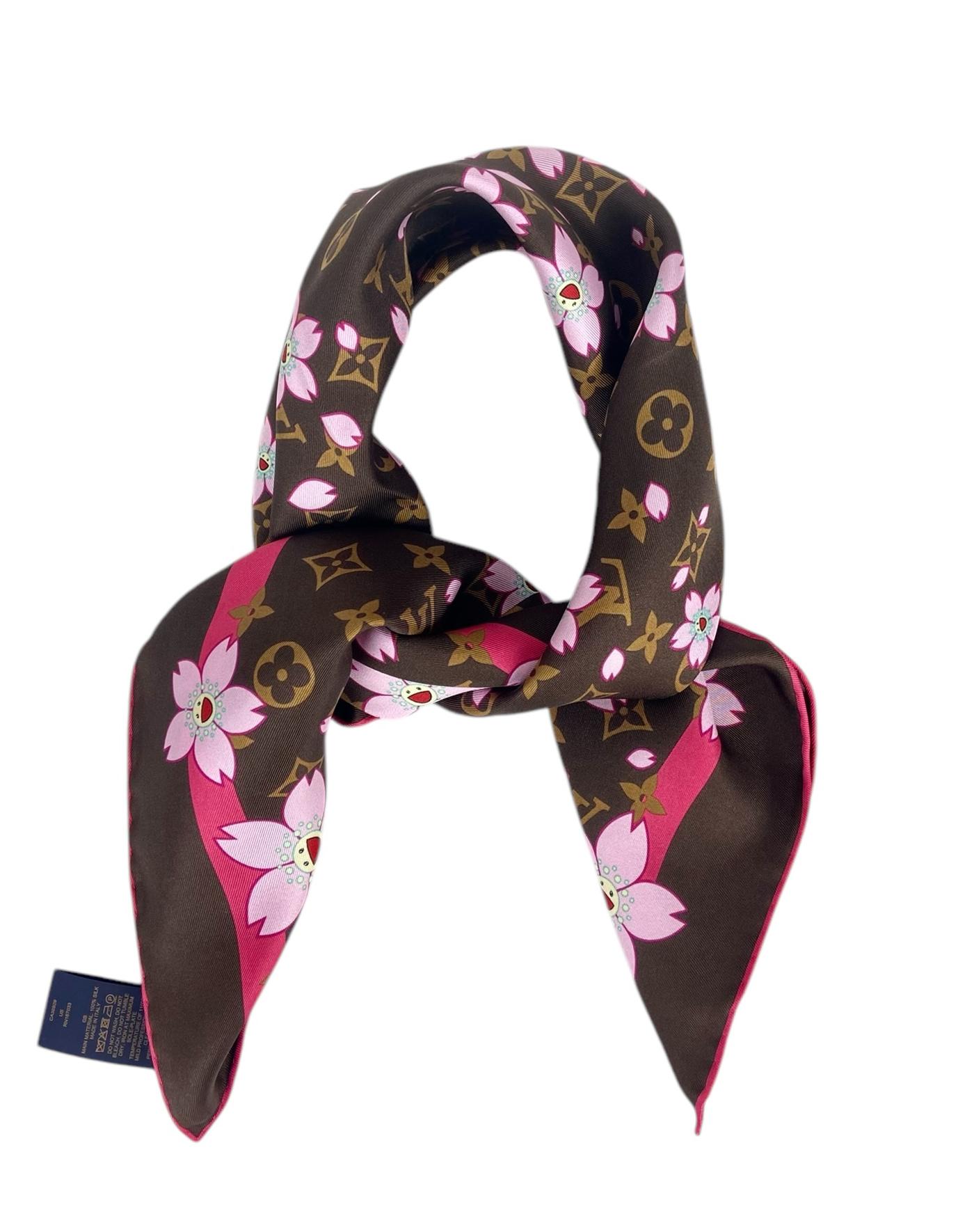 Louis Vuitton Marrone/Rosa LV x TM Monogram Fiore di Ciliegio Quadrato 70

Prodotto in: Italia
Colore: marrone, rosa
Materiali: Seta
Condizioni generali: Eccellente

Misure:
26.4