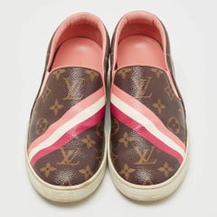 Louis Vuitton Pink/Beige Monogram Mini Lin Canvas and Leather Sneakers Size  38 For Sale at 1stDibs