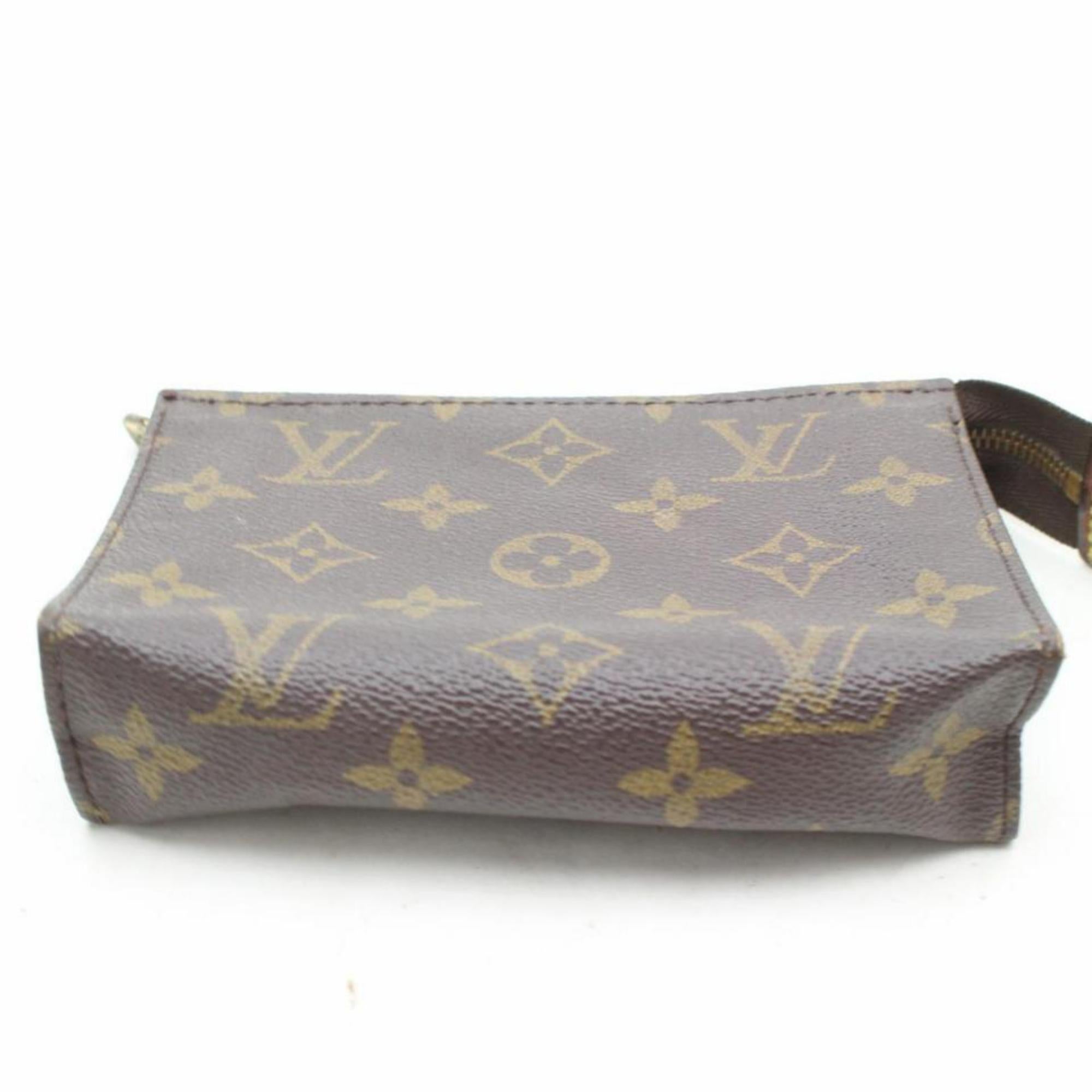 Louis Vuitton Brown Poche Toiletry Pouch 15 Toilette 869614 Cosmetic Bag For Sale 1