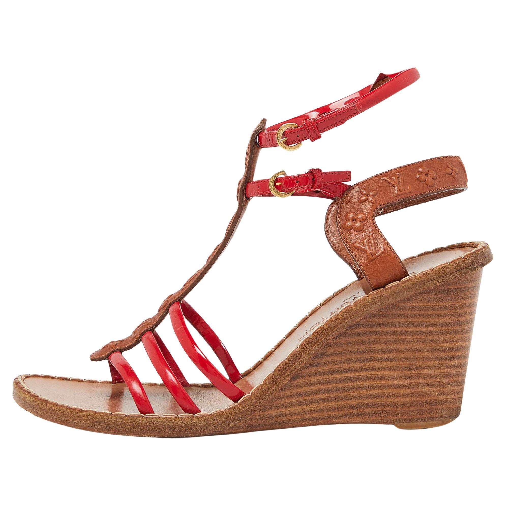 Louis Vuitton Brown/Red Monogram Embossed Leather and Patent T-Strap Wedge Sanda For Sale