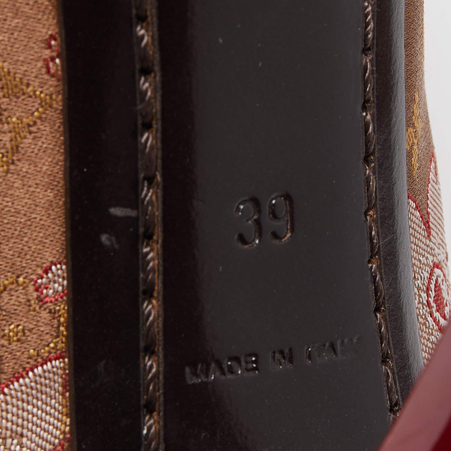 Louis Vuitton Brown/Red Monogram Satin and Leather Bow Peep Toe Pumps Size 39 4