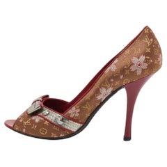 Louis Vuitton Brown/Red Monogram Satin and Leather Bow Peep Toe Pumps Size 39