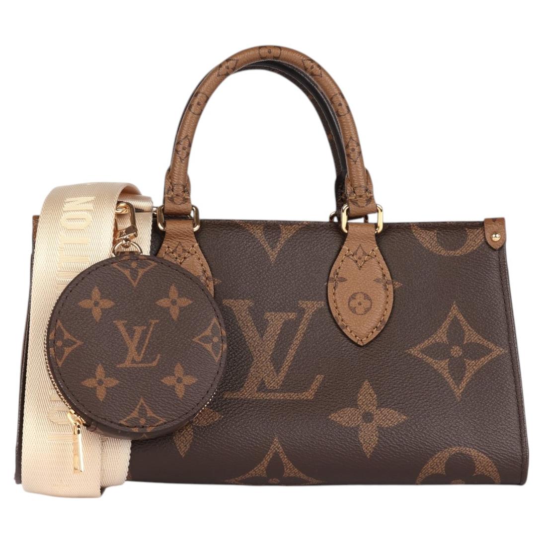 Louis Vuitton Onthego East West in tela rivestita con Monogram inverso marrone