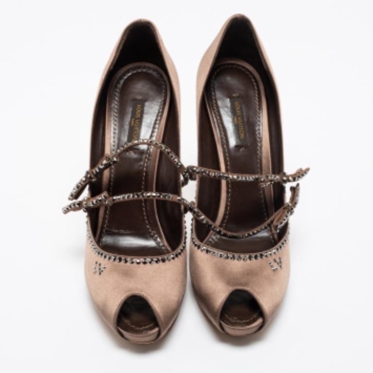 Louis Vuitton Brown Satin Crystal Embellished Peep Toe Pumps Size 40 For Sale 2
