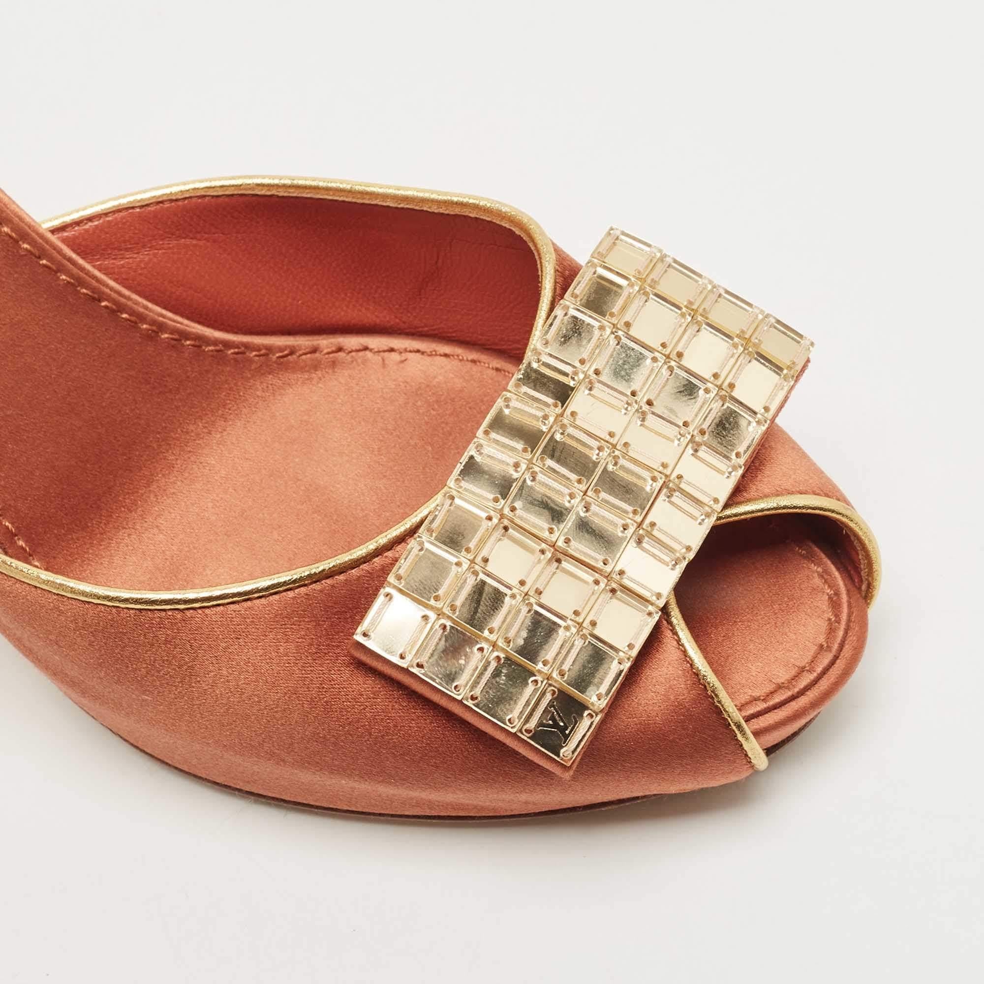 Louis Vuitton Brown Satin Embellished Peep Toe Slide Sandals Size 38 For Sale 2