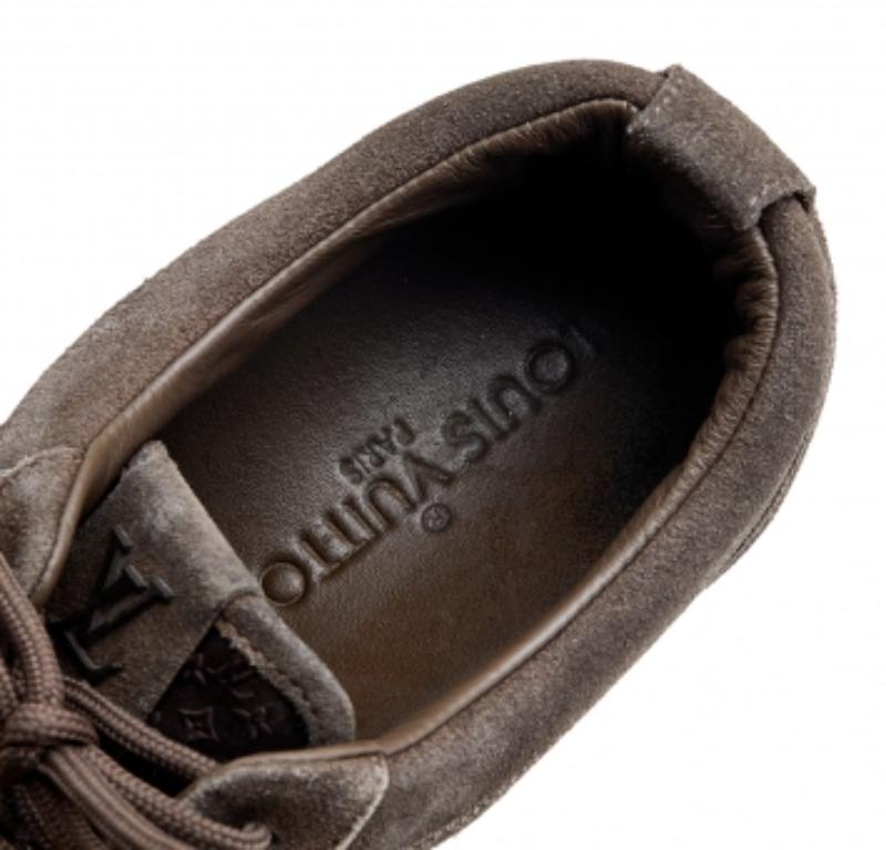 Louis Vuitton Brown Suede And Monogram Satin Low Top Sneakers Size 37.5 For Sale 3