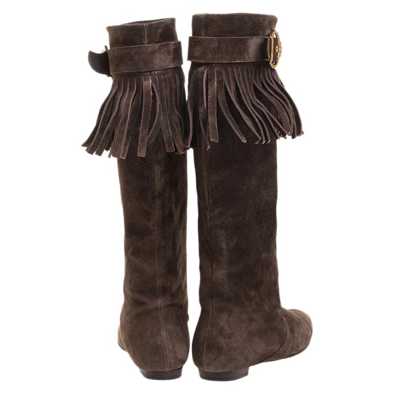 Louis Vuitton Brown Suede Fringe Buckle Detail Knee Length Boots Size 38 In Good Condition In Dubai, Al Qouz 2