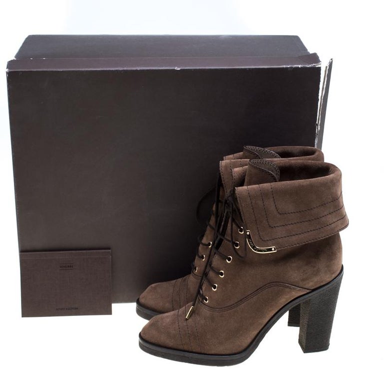 Louis Vuitton Brown Suede Lace Up Ankle Boots Size 38 For Sale at 1stdibs